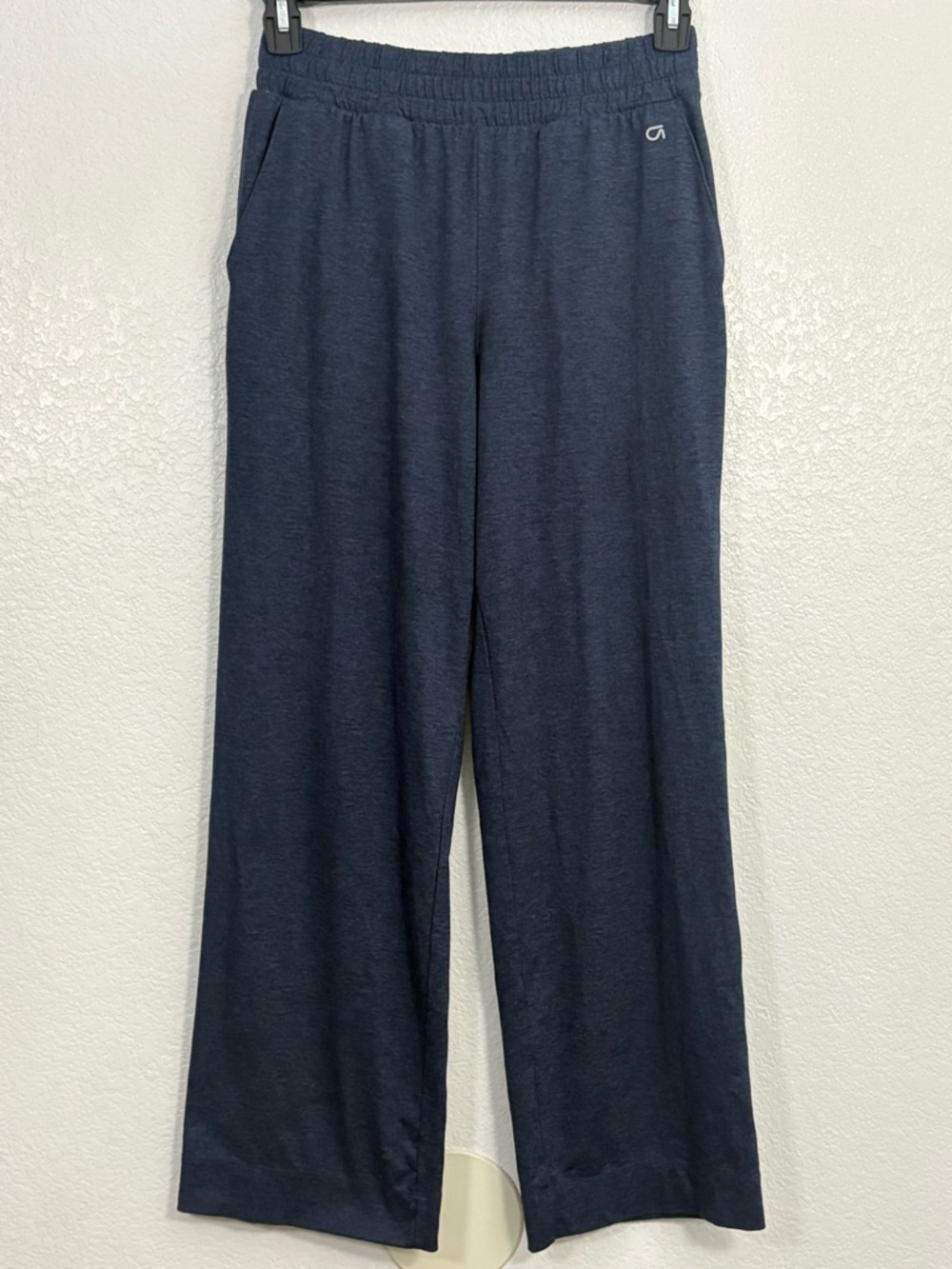 Gap Fit Relaxed Brushed Tech Jersey Straight Leg Pants - Picture 2 of 7